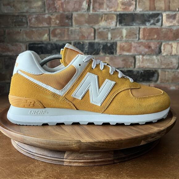 New Balance 574 Yellow White Suede Classic Running Shoes Sneakers Men's 10.5 - Picture 2 of 16